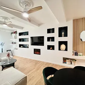 Centre Historique, Ideal Couple Appartement Hyères